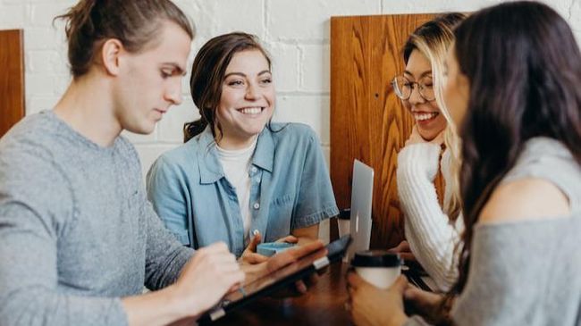 5 Cara Cepat Recharge Energi untuk Para Introvert Usai Kumpul&nbsp;Lebaran