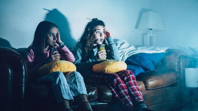 6 Film Horor dan Thriller Luar Negeri di Netflix yang Akan Buat Akhir Pekanmu&nbsp;Menegangkan
