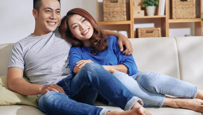 Bisa Bikin Hubungan Makin Lengket, Kenali Love Language Sesuai Zodiak&nbsp;Pasanganmu!