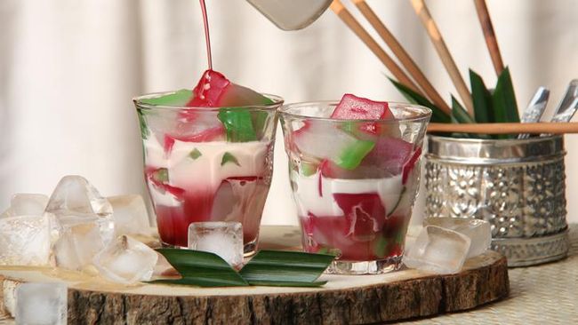 8 Es Tradisional Khas Indonesia yang Menyegarkan, Cocok Dinikmati saat Cuaca&nbsp;Panas!
