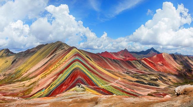 Manjakan Mata! Intip 7 Negara dengan Pegunungan Paling Cantik di&nbsp;Dunia